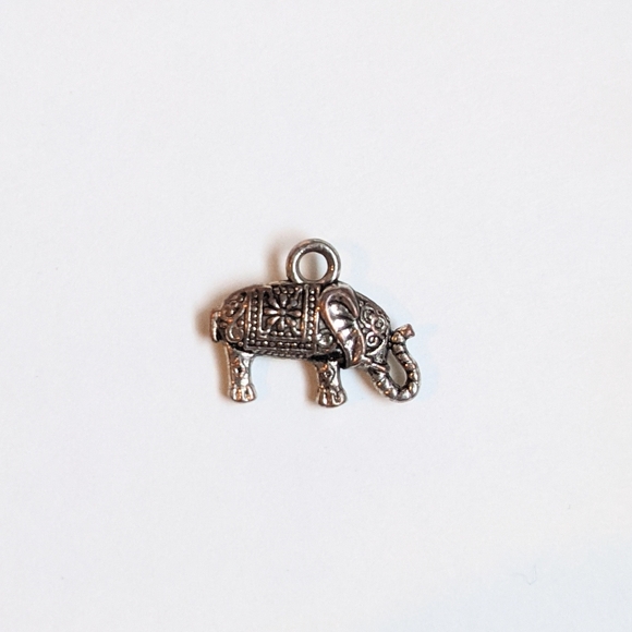 Silver Elephant Charm - Picture 2 of 8